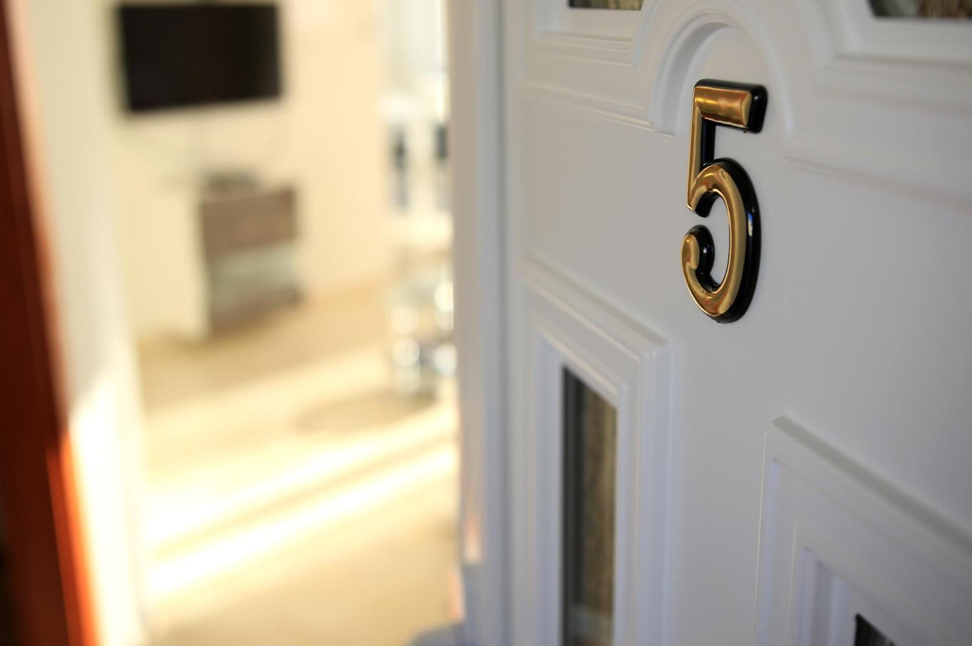 Apartments Superba ブロダリツァ 部屋 写真