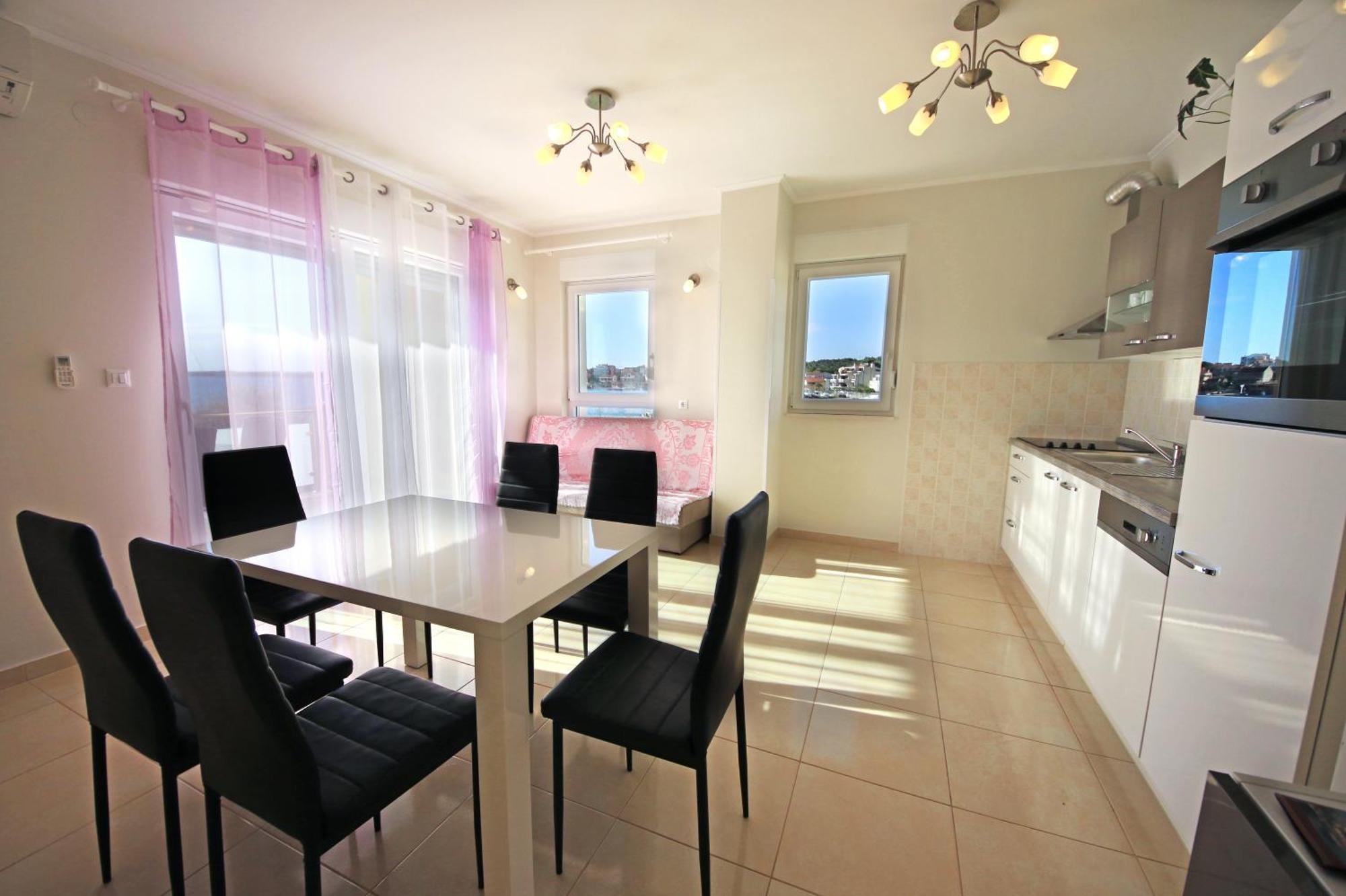 Apartments Superba ブロダリツァ 部屋 写真